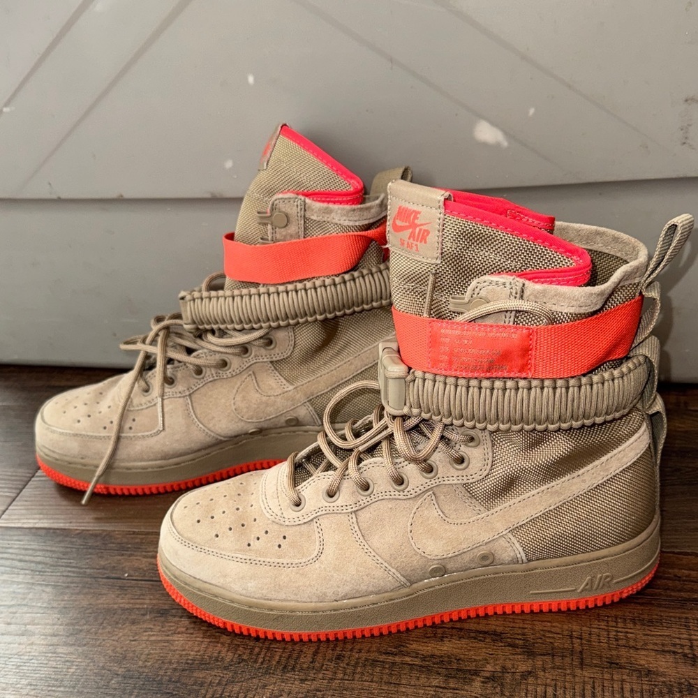 Nike Special Field Air Force 1 "Rush Coral sneakers